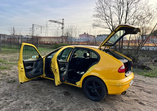 Seat Leon cena 8500 przebieg: 325405, rok produkcji 2002 z Gdynia małe 106